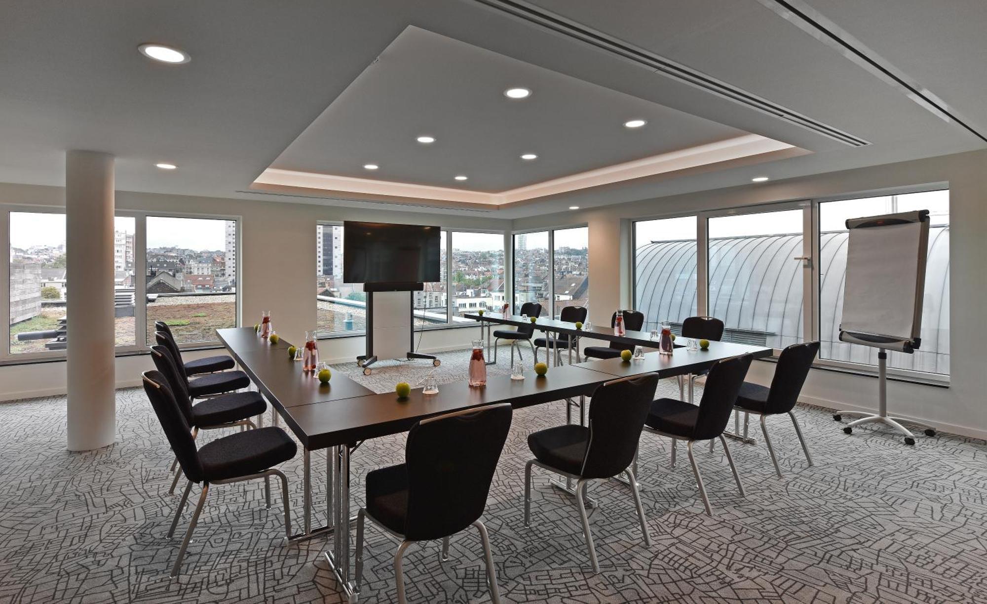 Park Inn By Radisson Brussels Centre Midi Saint-Gilles Exterior photo
