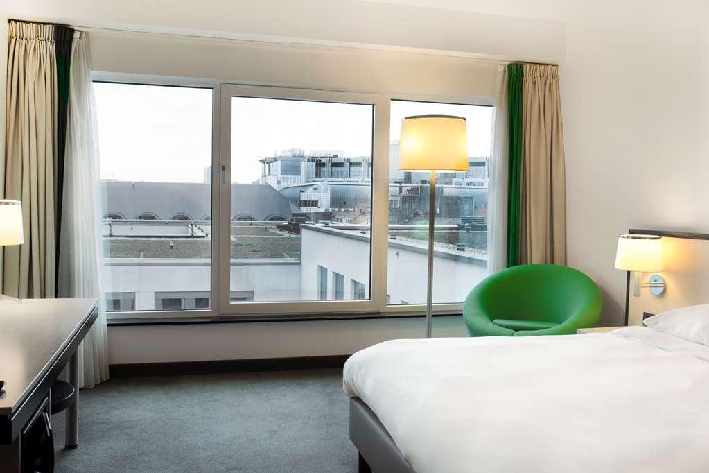 Park Inn By Radisson Brussels Centre Midi Saint-Gilles Room photo