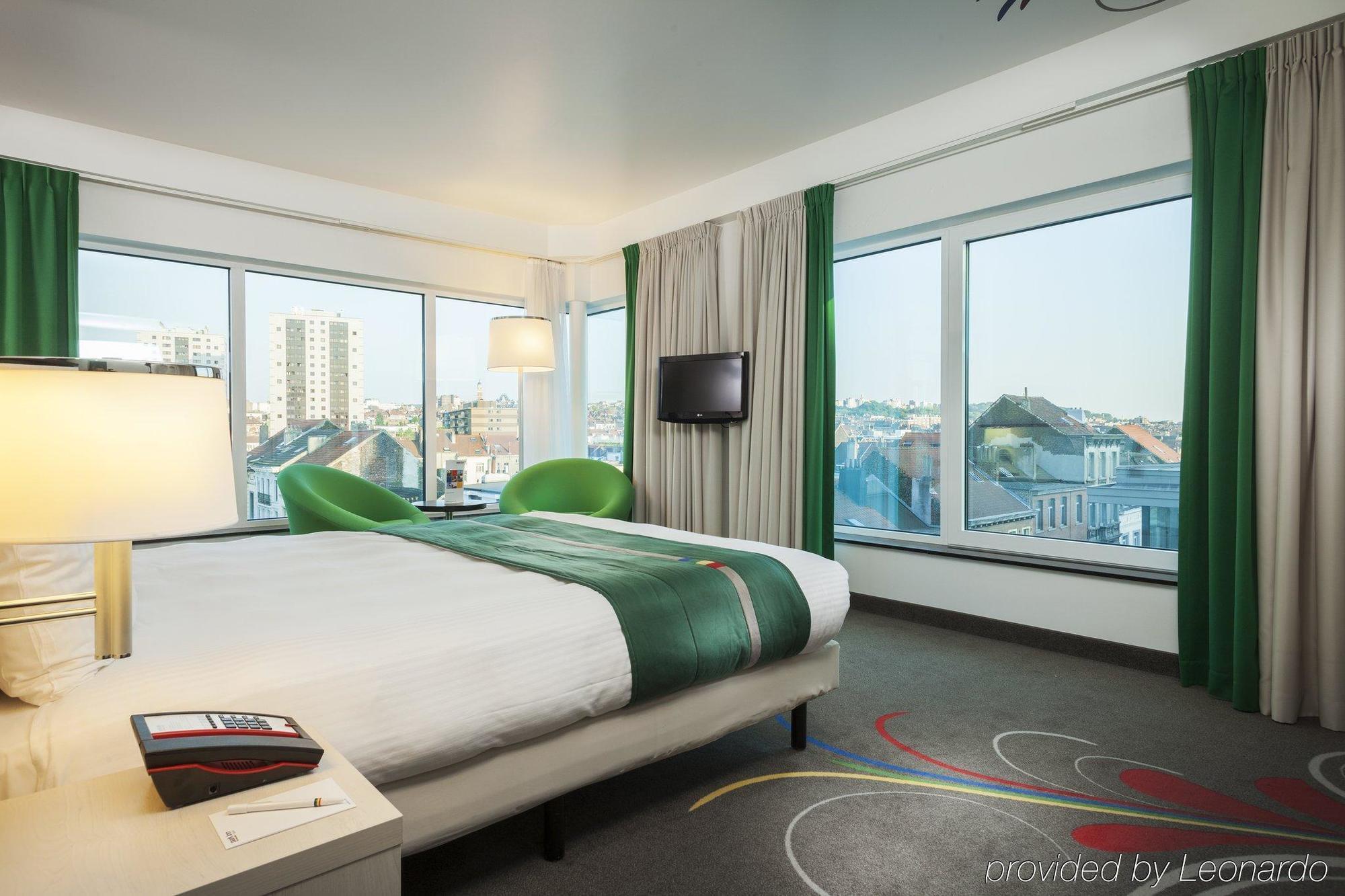 Park Inn By Radisson Brussels Centre Midi Saint-Gilles Exterior photo