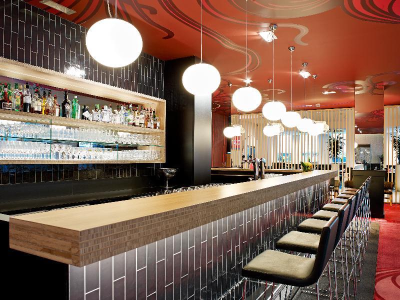 Park Inn By Radisson Brussels Centre Midi Saint-Gilles Exterior photo
