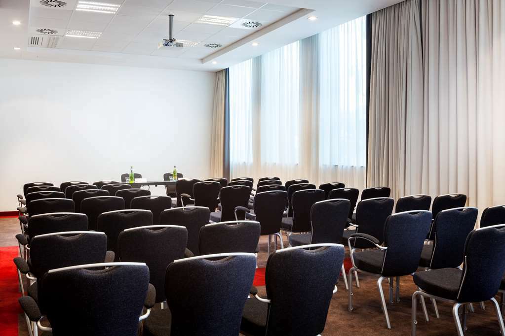 Park Inn By Radisson Brussels Centre Midi Saint-Gilles Facilities photo