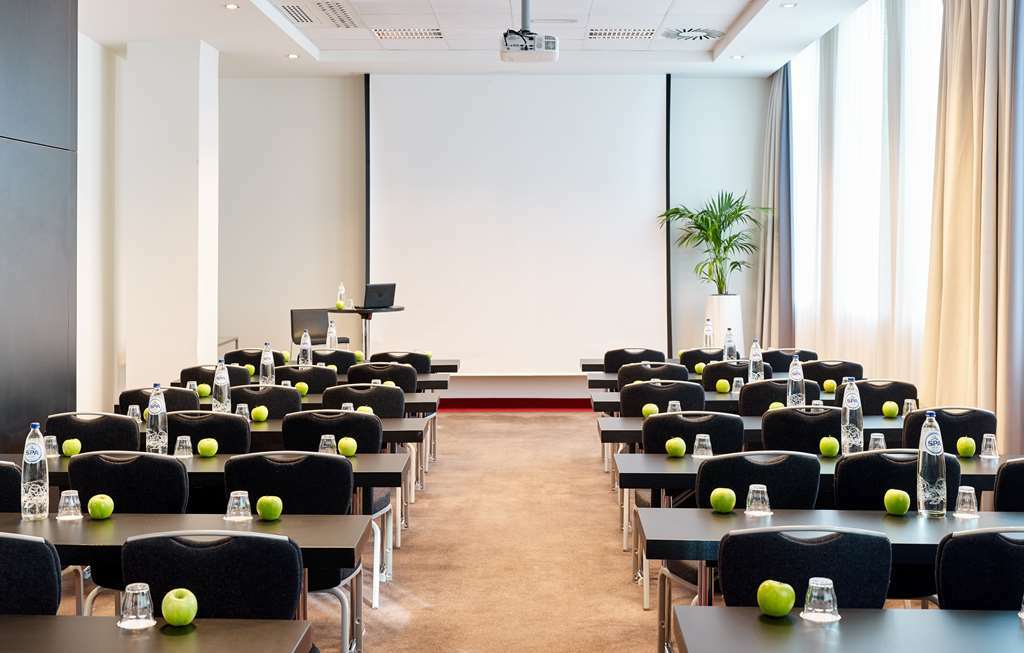 Park Inn By Radisson Brussels Centre Midi Saint-Gilles Facilities photo