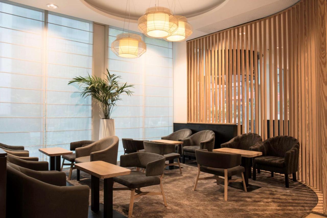 Park Inn By Radisson Brussels Centre Midi Saint-Gilles Exterior photo