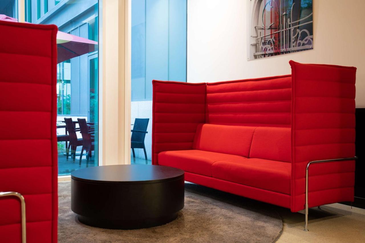 Park Inn By Radisson Brussels Centre Midi Saint-Gilles Exterior photo